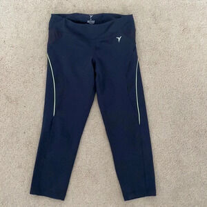 Old Navy active capri gray Leggings size XS workout athletic Capri leggings